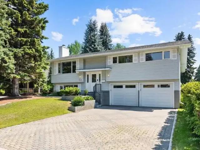 4 Bedroom House Calgary AB LS94985754