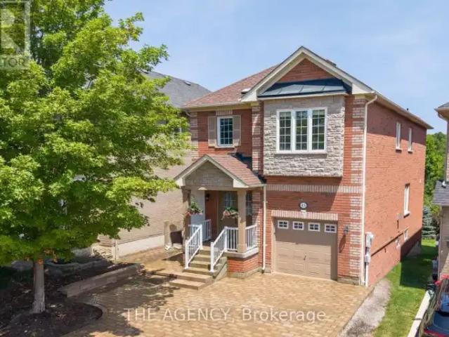 4 Bedroom House Caledon ON 104471049