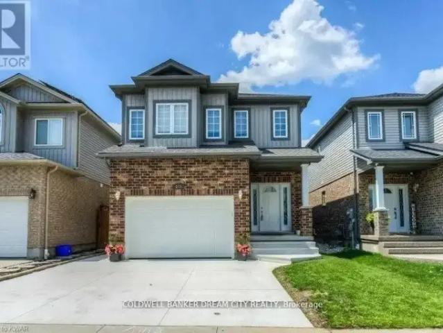 4 Bedroom House Cambridge ON 103487468