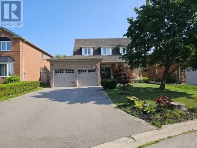 4 Bedroom House Cambridge ON 104257490