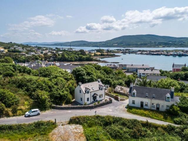 4 Bedroom House Castletownbere County Cork P75XN66 84821961