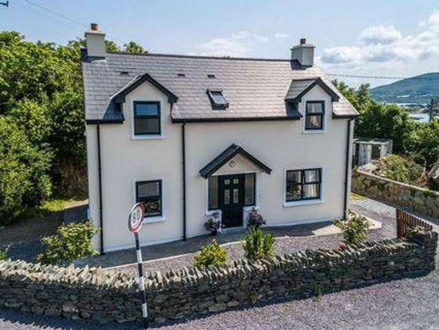 4 Bedroom House Castletownbere County Cork P75XN66 DS84872243