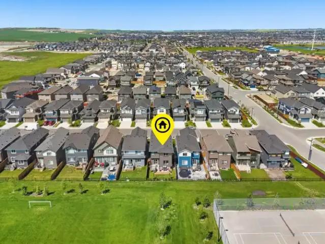 4 Bedroom House Airdrie AB 104895029