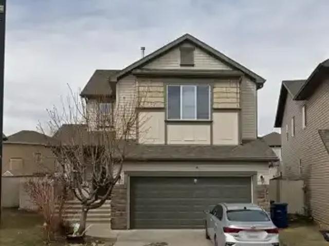 4 Bedroom House Airdrie AB 104257251