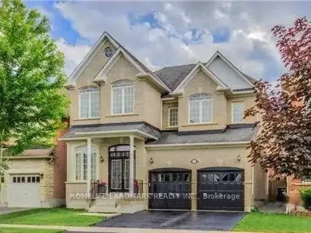 4 Bedroom House Ajax ON 104471068