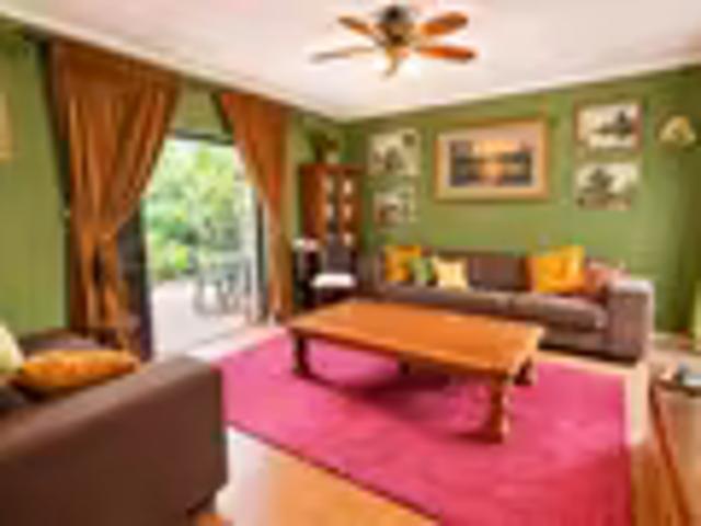 4 Bedroom House Aurora Aurora 103689629
