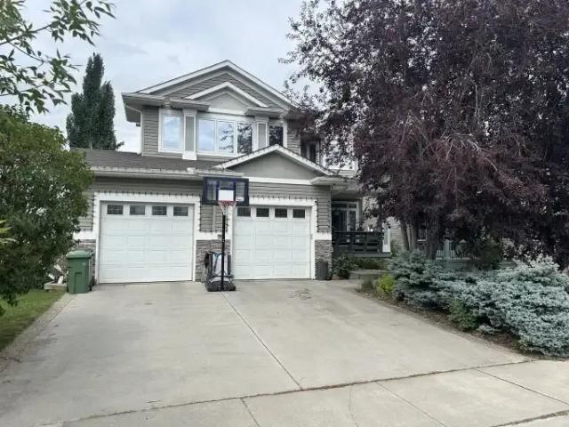 4 Bedroom House Beaumont AB 103091352