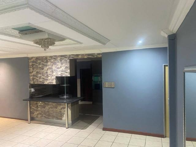 4 Bedroom House Bendor