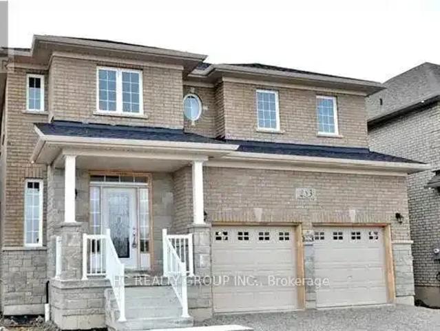 4 Bedroom House Bradford West Gwillimbury ON 105135675