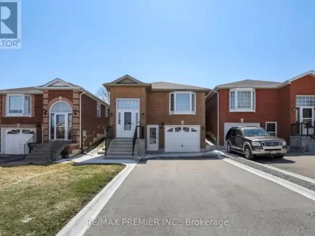 4 Bedroom House Bradford West Gwillimbury ON LS101910333