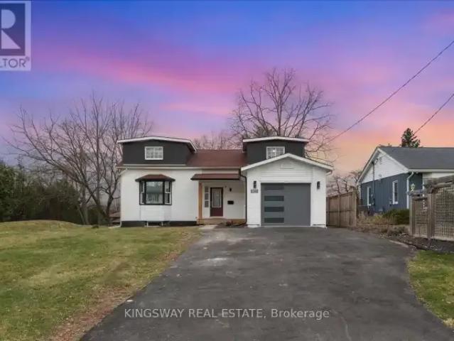 4 Bedroom House Burlington ON 102658573