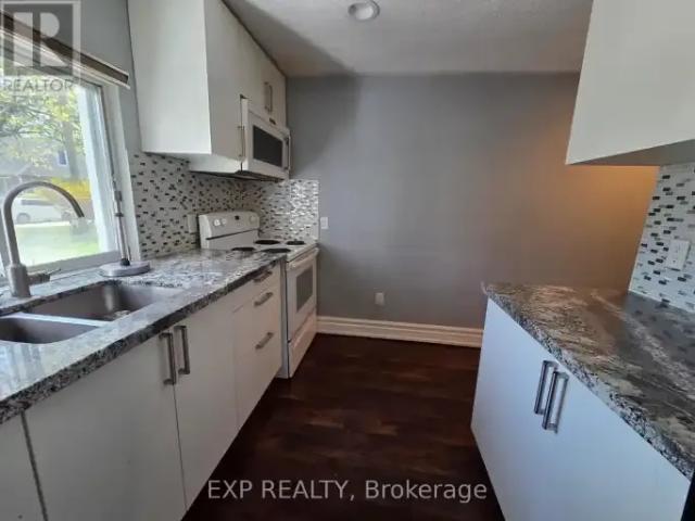 4 Bedroom House Burlington ON 102052497