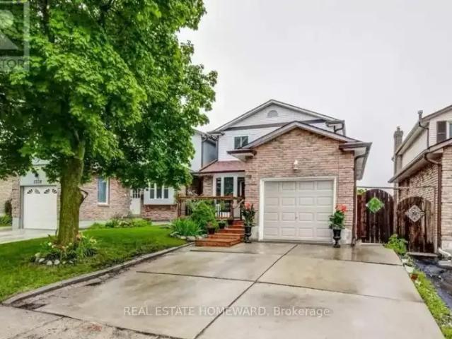 4 Bedroom House Burlington ON 103487426