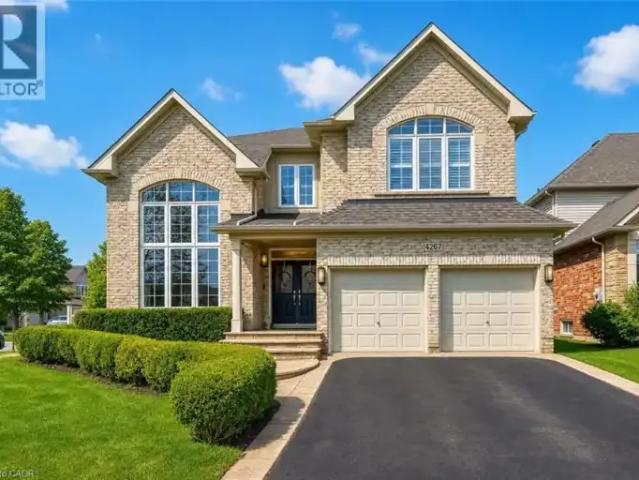 4 Bedroom House Burlington ON 103840273
