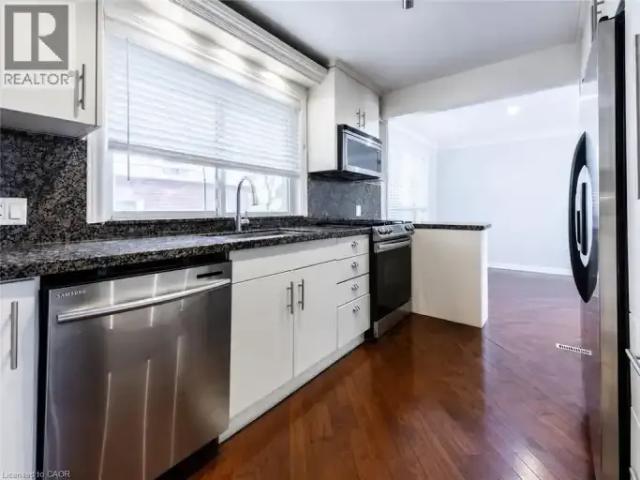 4 Bedroom House Burlington ON 103011902