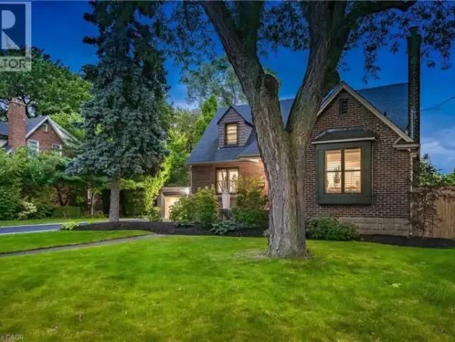 4 Bedroom House Burlington ON 103338507