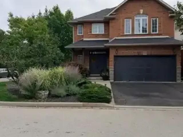 4 Bedroom House Burlington ON 105581093