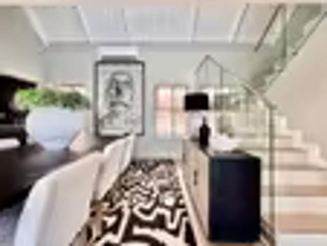 4 Bedroom House Grotto Bay Grotto Bay 103689576