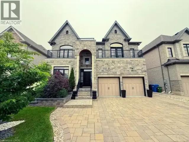 4 Bedroom House Guelph ON 104257391