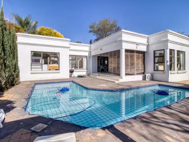 4 Bedroom House Da Da 103177833