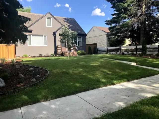 4 Bedroom House Edmonton AB 104506826