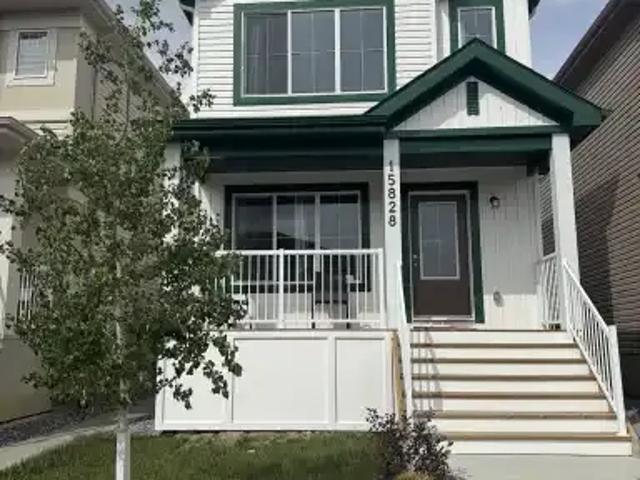 4 Bedroom House Edmonton AB 104824564