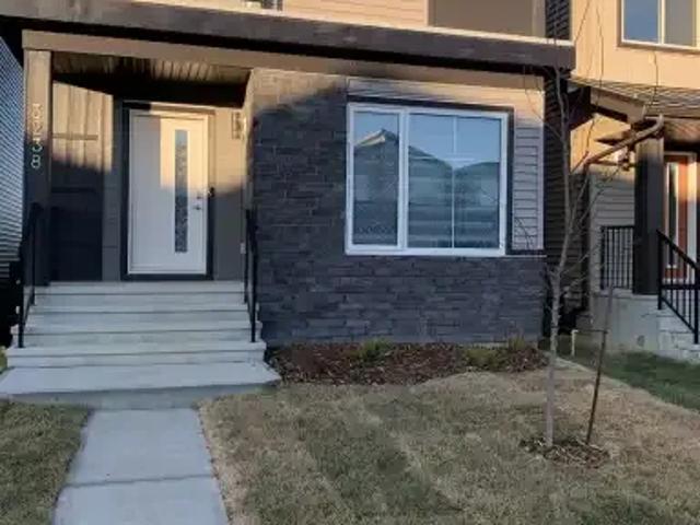 4 Bedroom House Edmonton AB 101985940