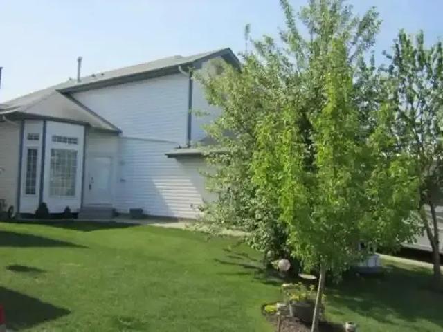 4 Bedroom House Edmonton AB 103322224