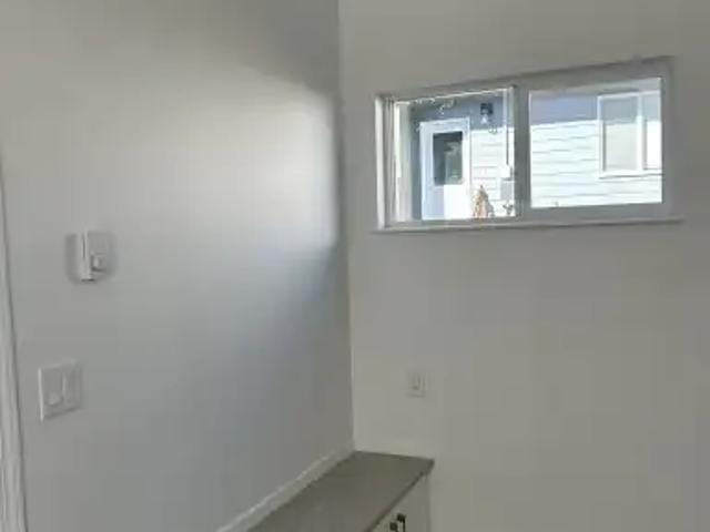 4 Bedroom House Edmonton AB 103355317