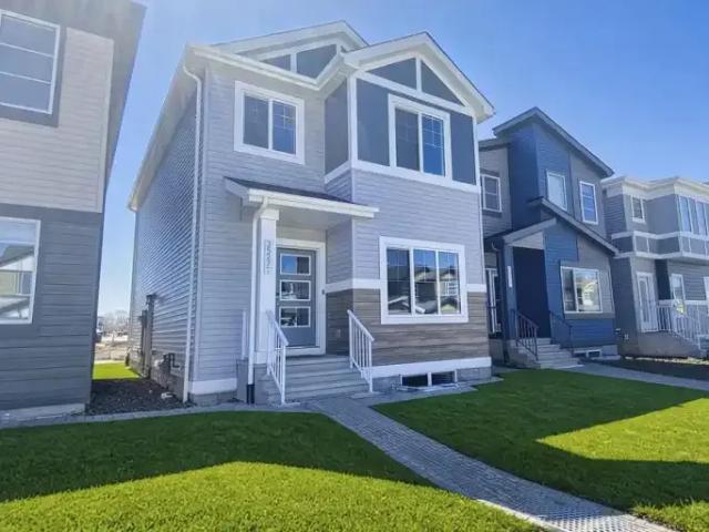 4 Bedroom House Edmonton AB 97736668