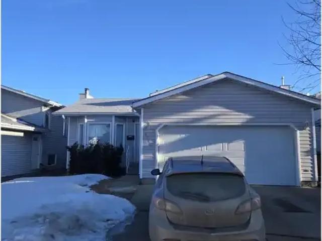 4 Bedroom House Edmonton AB LS100443546