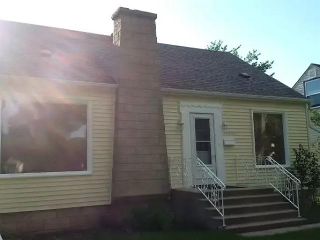 4 Bedroom House Edmonton AB LS102468201