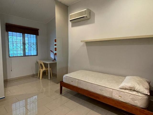 4 Bedroom House for rent in Bukit Rimau, Selangor