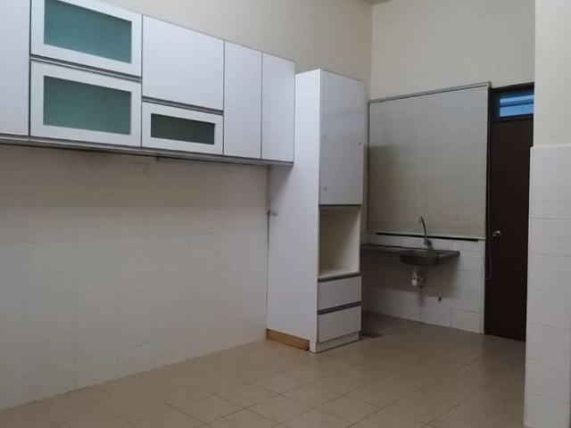 4 Bedroom House for rent in Pelabuhan Klang, Selangor