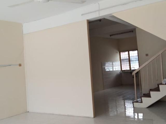 4 Bedroom House for rent in Taman Sentosa, Selangor