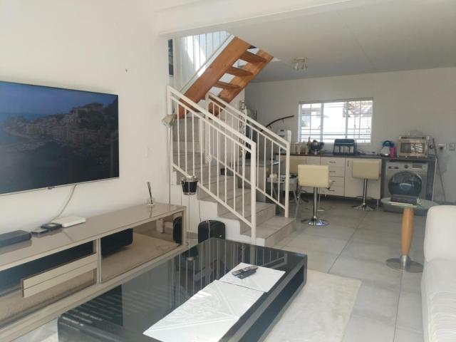 4 Bedroom house for rent in Terenure