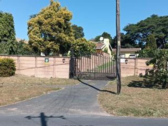 4 bedroom house for rental in hatton.
