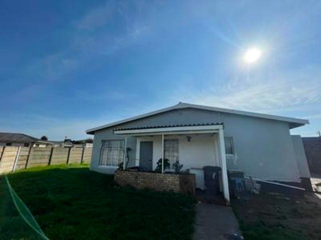 4 bedroom house for sale