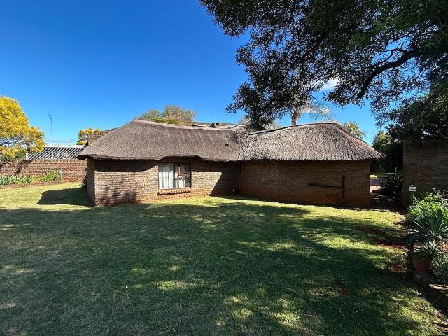 4 Bedroom house for sale in Carletonville Central