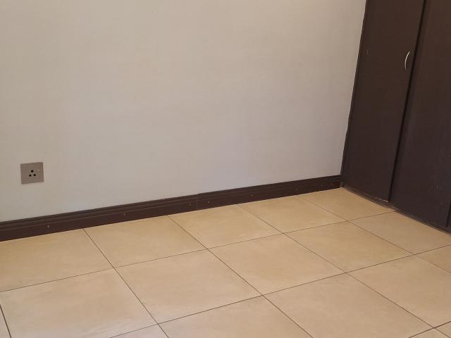 4 Bedroom House For Sale in Chroompark
