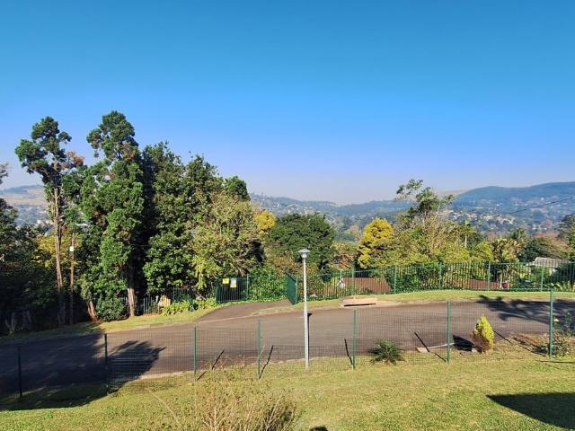 4 Bedroom House For Sale in Clarendon