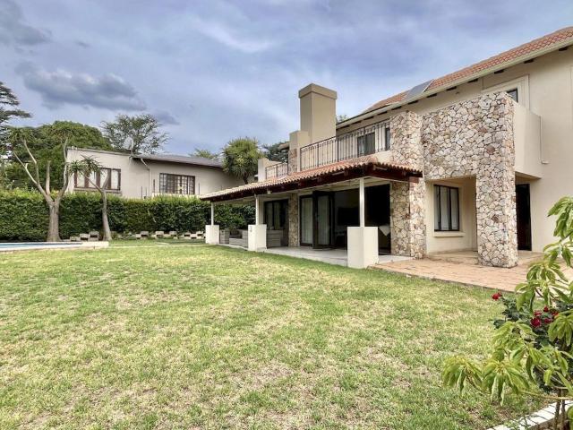 4 Bedroom house for sale in Craighall Park, Johannesburg