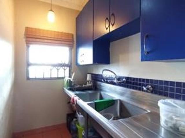 4 Bedroom House For Sale in Cyrildene