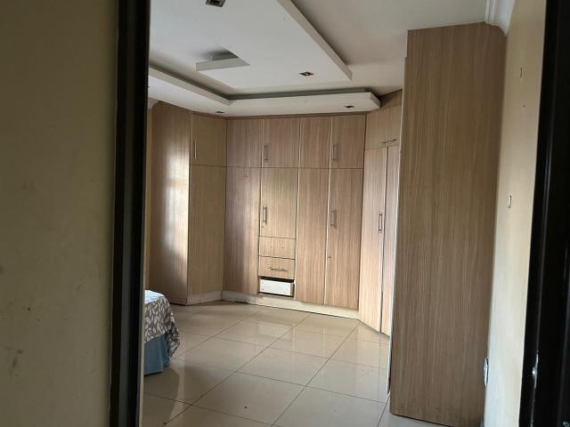 4 Bedroom House For Sale in Adams Mission