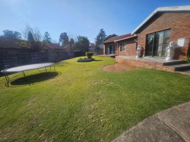 4 Bedroom House For Sale in Albertsdal