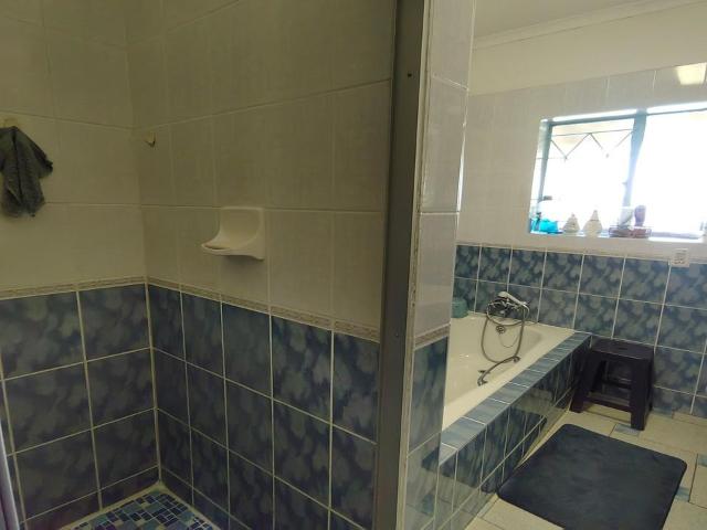 4 Bedroom house for sale in Aquapark, Tzaneen