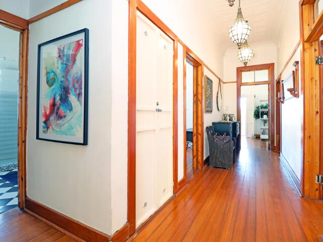 4 Bedroom House For Sale in Auckland Park