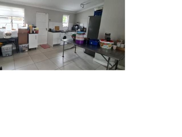 4 Bedroom house for sale in Bothasig, Milnerton