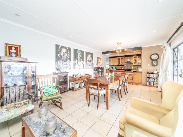 4 Bedroom House For Sale in Bonnie Doon