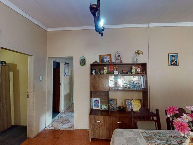 4 Bedroom house for sale in Bellvue, Upington
